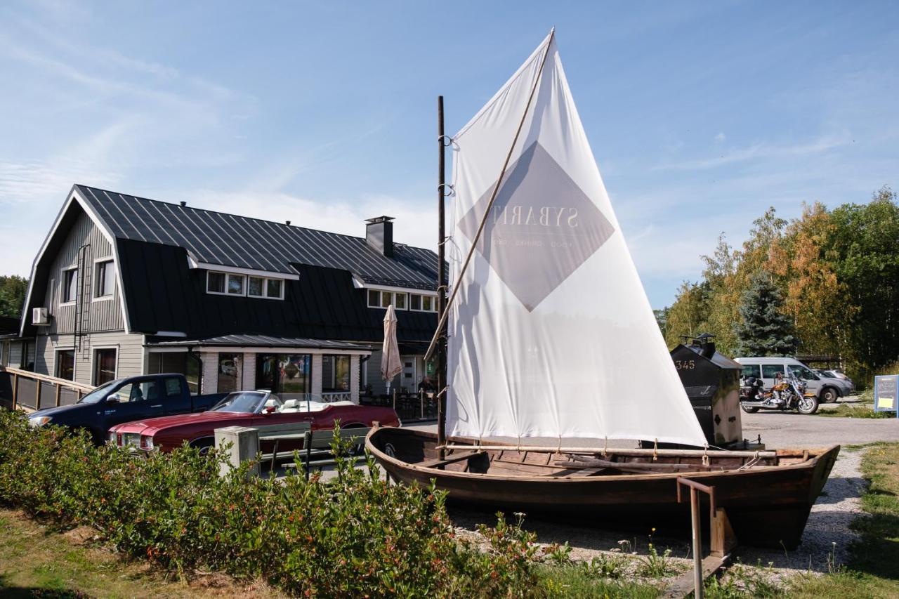 Bed & Breakfast Restaurang Sybarit Houtskar Exteriör bild