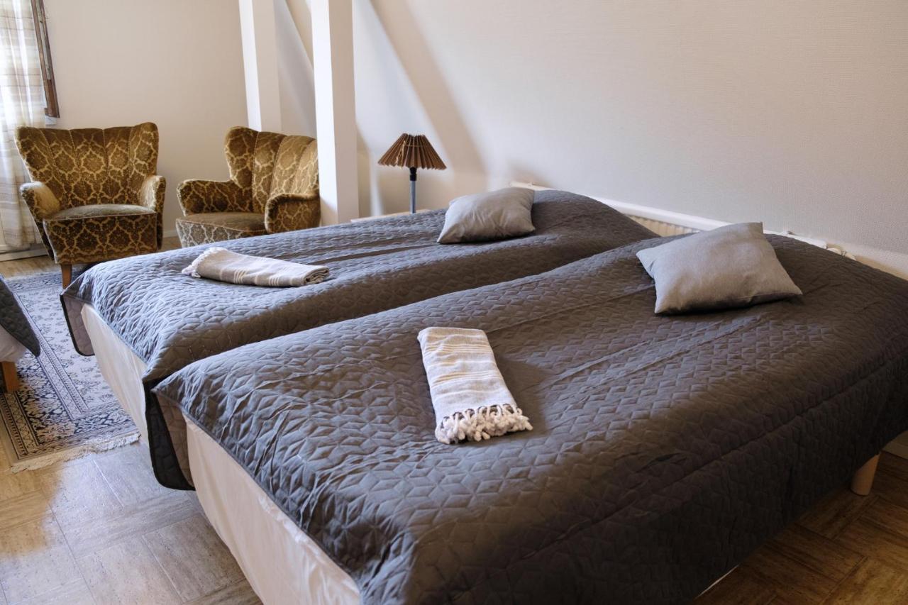 Bed & Breakfast Restaurang Sybarit Houtskar Exteriör bild